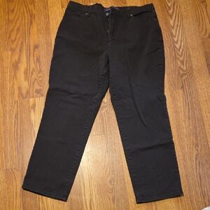 Gloria Vanderbilt Black Straight Leg Jeans